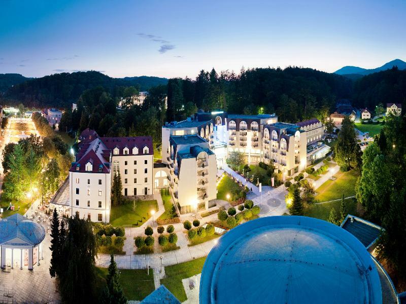 Hotel Zagreb - Health & Beauty Рогашка-Слатіна Екстер'єр фото
